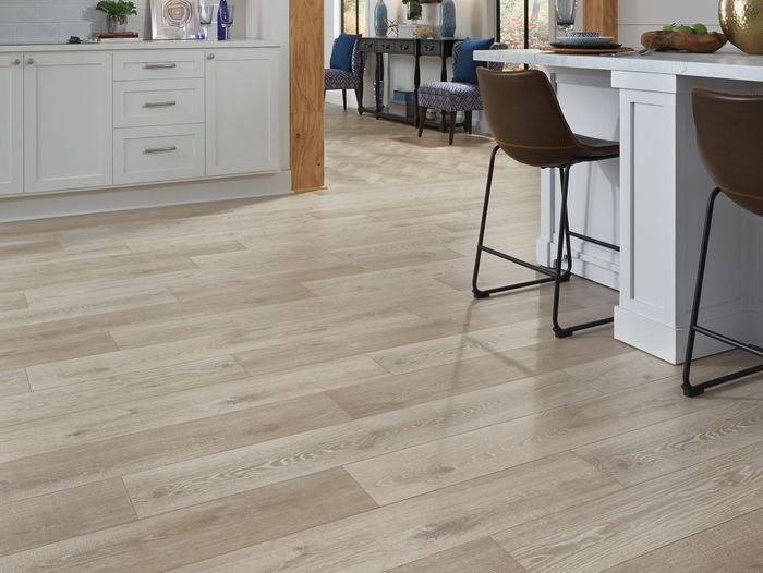 "أوت سين جلوبال — خبراء في تحويل أرضياتك إلى تحفة فنية تجمع بين المتانة والجمال! نقدم حلولًا مبتكرة لتجديد وتوريد جميع أنواع الأرضيات السكنية والتجارية، بدءًا من التصميم الاستثنائي وحتى التنفيذ الدقيق، لنجعل كل خطوة على أرضيتك تجربة فريدة. سواء كنت ترغب في تجديد أرضية منزلك، تركيب أرضيات فاخرة للفيلات، أو توريد أرضيات عالية الجودة للمشاريع التجارية والفنادق، نحن نضمن لك: تشكيلة واسعة من المواد الراقية (الباركيه، السيراميك، الرخام، الفينيل، والأحجار الطبيعية). تصميمات مُخصصة تُناسب ذوقك وطبيعة المساحة (كلاسيكية، عصرية، أو مزيج بينهما). تقنيات تركيب حديثة تضمن ثبات الأرضيات ومقاومتها للاهتزاز والتآكل. حلول عملية مثل الأرضيات المضادة للانزلاق، العازلة للصوت، أو الصديقة للبيئة. باعتمادنا على فريق فني مُحترف وشراكات مع أكبر موردي المواد العالمية، ننفذ مشاريعنا بخطوات مُنظمة: زيارة ميدانية لتقييم المساحة وتحديد الاحتياجات. عرض تصاميم ثلاثية الأبعاد (3D) لرؤية النتيجة النهائية قبل البدء. استخدام معدات متطورة للقطع والتركيب بدقة متناهية. التسليم في الوقت المتفق عليه مع ضمان شامل على المواد والتركيب. لماذا نختلف؟ خبرة واسعة في التعامل مع جميع أنواع الأرضيات والتحديات (مثل الأرضيات غير المستوية أو التالفة). نقدم أسعارًا تنافسية مع خيارات تناسب كل ميزانية. سرعة في التنفيذ دون التضحية بالجودة أو التفاصيل الفنية. خدمة ما بعد البيع تشمل صيانة دورية واستبدال القطع التالفة. لا تُضيع فرصة إعادة اكتشاف جمال مساحاتك من خلال أرضيات تُعبّر عن رُقيك! اتصل بنا اليوم للحصول على استشارة مجانية وعرض أسعار مُفصل يُناسب أحلامك وميزانيتك. أوت سين جلوبال — حيثُ تصنع الأرضياتُ فرقًا لا يُنسى! ملاحظات حول الوصف: التخصص: التأكيد على تنوع المواد (الباركيه، الرخام، إلخ) والقدرة على تلبية الاحتياجات السكنية والتجارية. الجودة والابتكار: ذكر التقنيات الحديثة مثل التصميم ثلاثي الأبعاد والمواد العازلة للصوت. حلول مُخصصة: التركيز على التصميمات المُخصصة والقدرة على معالجة التحديات (كالأرضيات التالفة). تجربة العميل: توضيح مراحل العمل لبناء الثقة (الزيارة الميدانية، الضمان). لغة إبداعية: استخدام مصطلحات مثل "تحفة فنية"، "تجربة فريدة" لتعزيز القيمة العاطفية للخدمة.